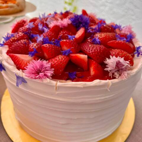 Vanilla Strawberry Cake - By The Slice